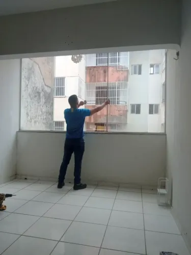 Alugo apartamento no parque shalom 