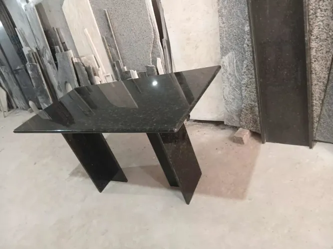 Vd mesas de granito novinha