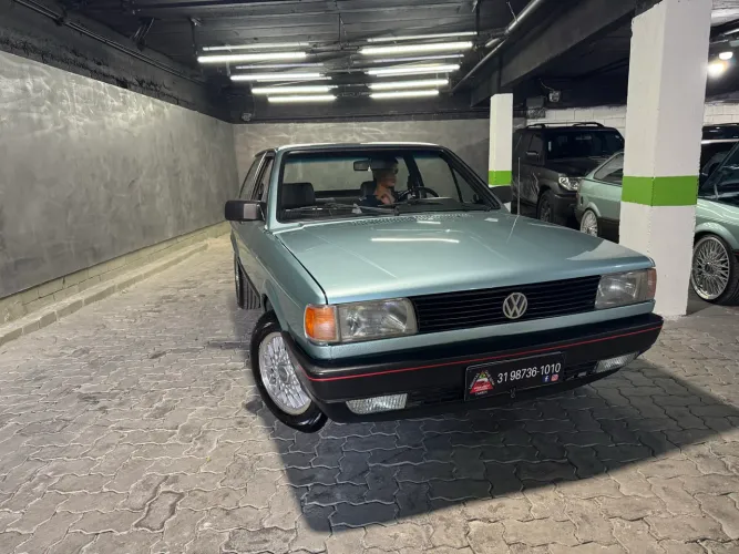 Volkswagen Voyage CL 1.8 (álcool) 1991