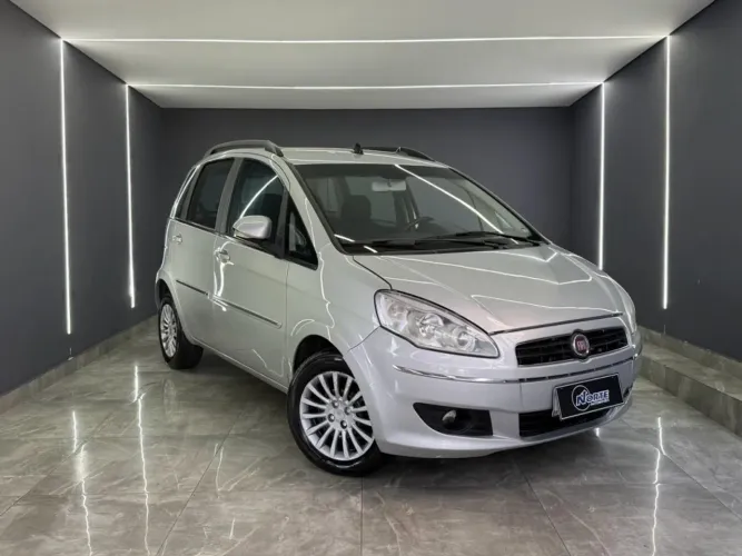 Fiat Idea Essence 1.6 Flex 16V 5P 2015
