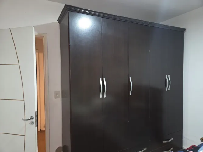 Guarda roupa e Cama de casal + Colchão