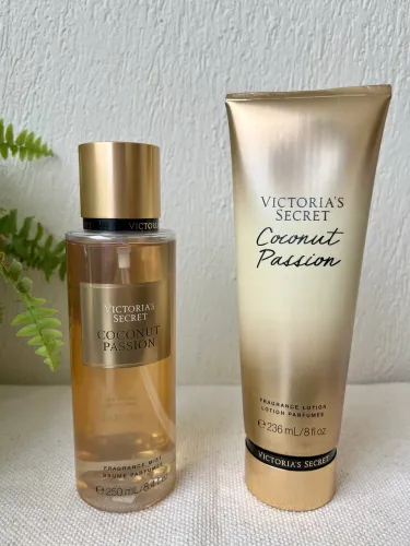 Kit Victoria?s Secret Coconut Passion - Body Splash + Creme