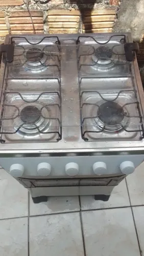 Vendo fogao 4 bocas em perfeito estado