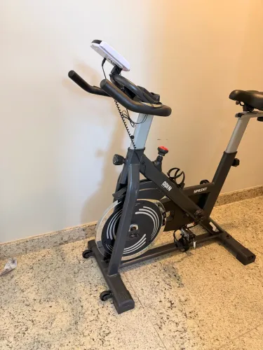 Bicicleta Odin Fit para Soining Mecânica Roda de Inércia de 13kg.