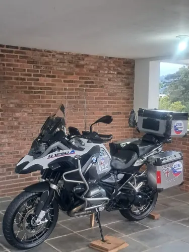 BMW GS 1.200 ADVENTURE completa e equipadíssima com pacote de acessórios PREMIUM
