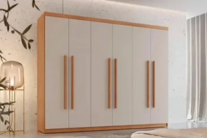 Guarda roupa 6 portas