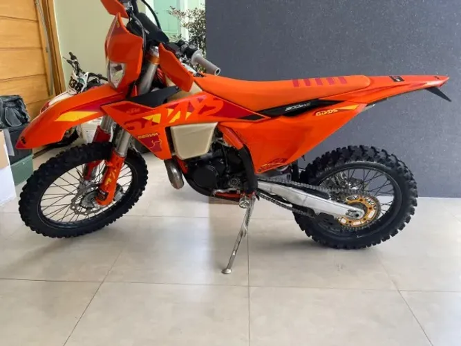 KTM EXC 300 SIX DAYS 2025
