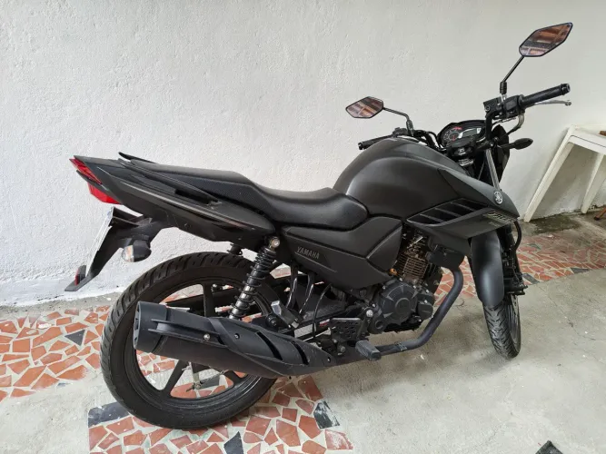 Fazer 150 2025 - Troco por MT 03