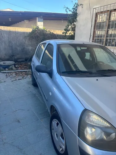 Renault Clio RL / Yahoo/ Authent. 1.0 8V 5P 2005