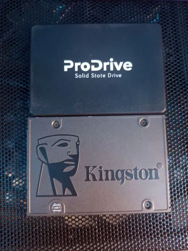 SSD. 480 e 120 gigas