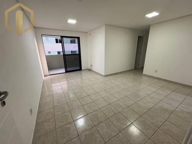 Apartamento com 3 dormitórios, sala, cozinha e varanda para alugar, 84 m² por R$ 3.700,00/