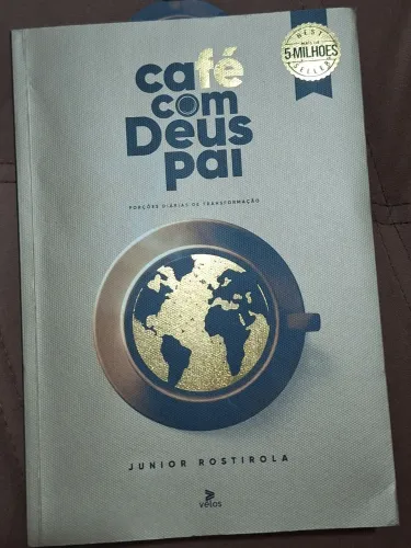 Livro Café com Deus Pai 2025