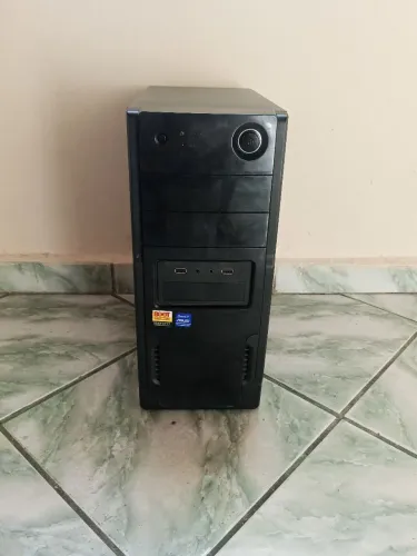 Pc básico barato com algumas peças
