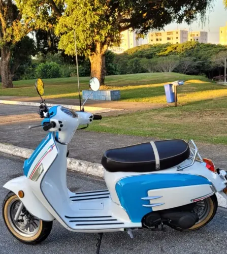 Vendo Motorino Lambreta 2013 Muito Nova, Automática