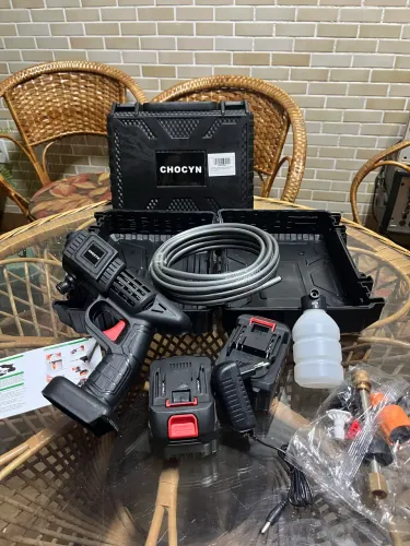 Lavadora de alta pressão portátil a bateria - Kit completo