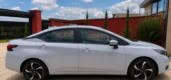 Nissan Versa Exclusive 1.6 16V Flex AUT 2024
