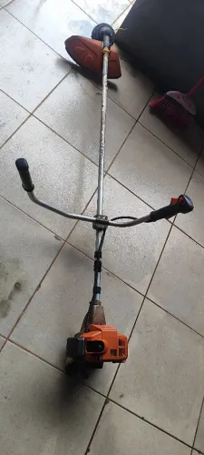 ROÇADEIRA STHIL FS80 