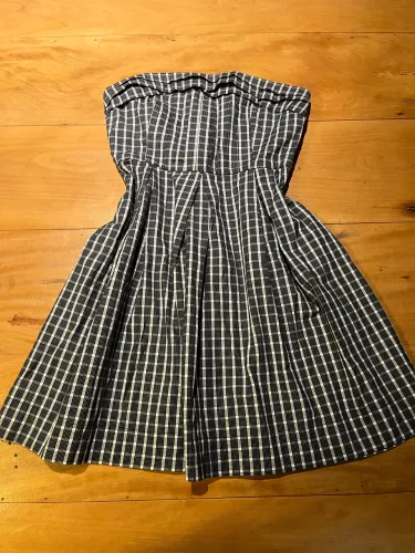 vestido xadrez tomara que caia doll