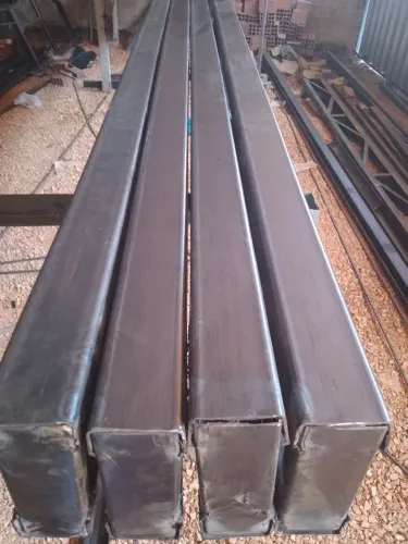 Treliças metálicas 6 metros x 30 cm (550,00 cada unidade)