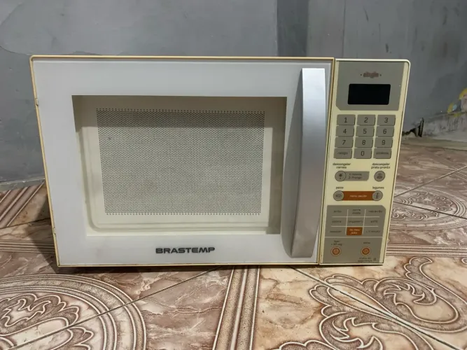 Microondas Brastemp