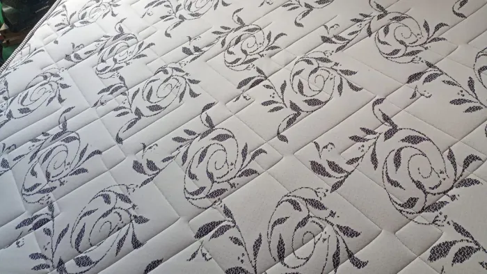 Cama quenn molas ensacada