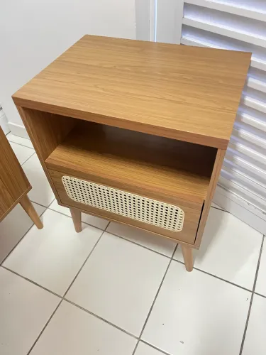 Dupla de mesa de cabeceira