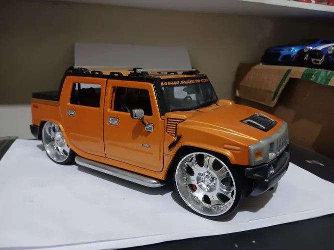 Miniatura hummer 1:18