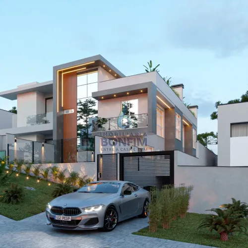 SOBRADO TRIPLEX NO SANTO INÁCIO