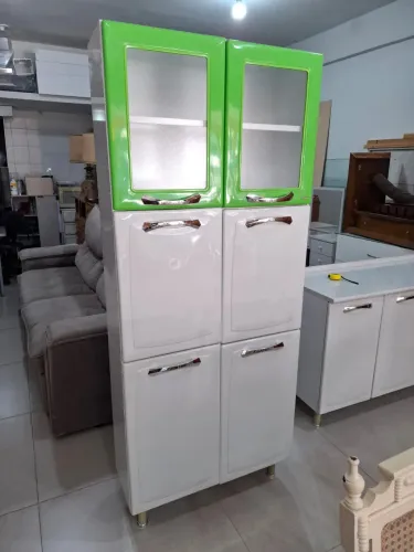 Paneleiro Itatiaia em aço