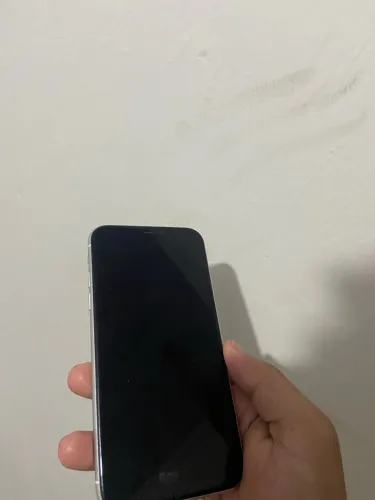 VENDO IPHONE XR PARA CONCERTO!