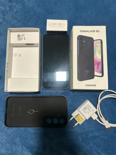 SAMSUNG A35 