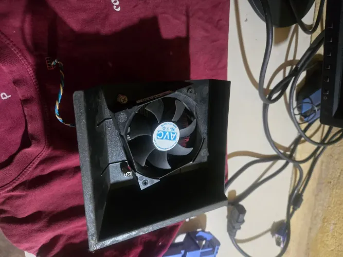 Vende-se cooler box