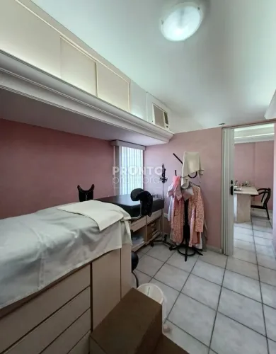 Sala/Conjunto Comercial em Espinheiro