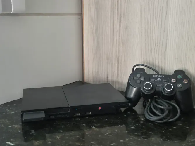 PlayStation 2 slim- completo + controle original