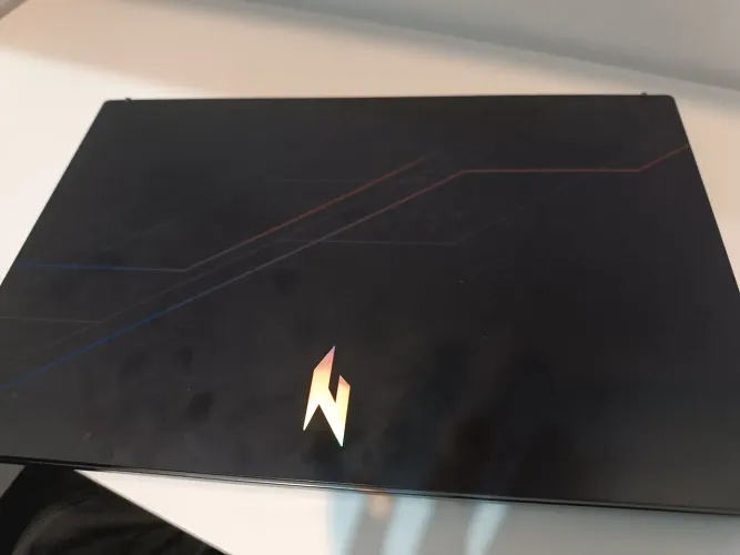 Notebook Acer Nitro V 15 - Core i5 13ª geração - 16 GB RAM