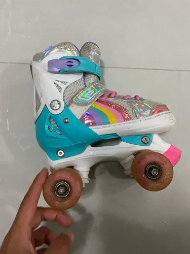 Patins infantil  tamanho 28 ao 32 