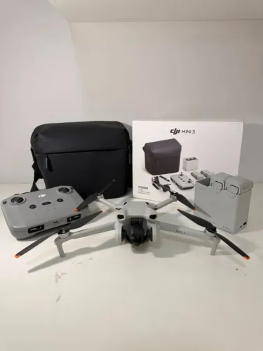 Drone DJI Mini 3 Kit Fly More Combo