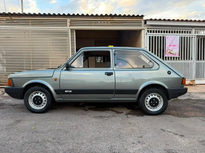 Fiat 147 C/ CL 1983