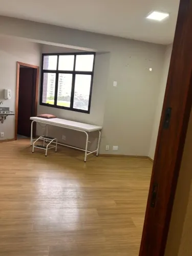 Sala Comercial no Edifício Athenas
