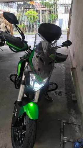 Dominar 400