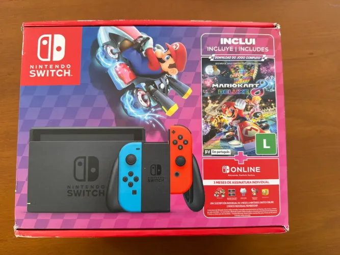 Nitendo switch v2 de 32gb com Mario kart - NOVO LACRADO 