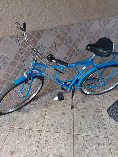 Vendo esta bicicleta seminova com nota fiscal