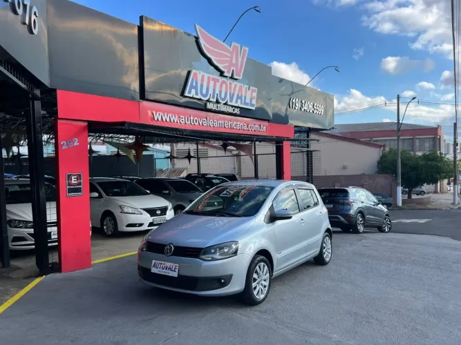 Volkswagen Fox 1.6 MI Total Flex 8V 5P 2012