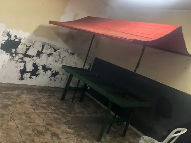 Banca com lona