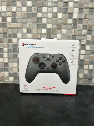 Controle Gamesir Nova Lite 2