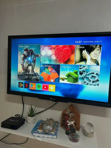 TV Philco 32 polegadas + Chromecast