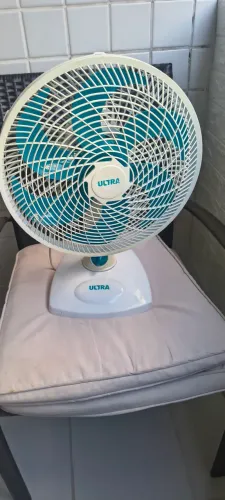 Ventilador 30cm seminovo.