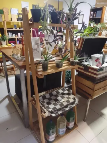 Vendo biombo de madeira rústica
