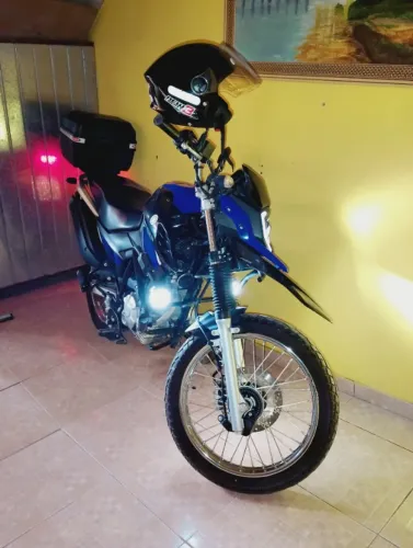 Vendo minha Moto