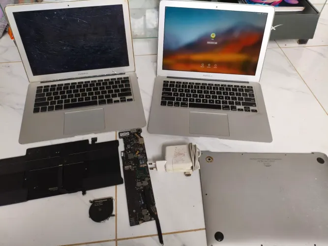 2 Macbooks air modelos A1369